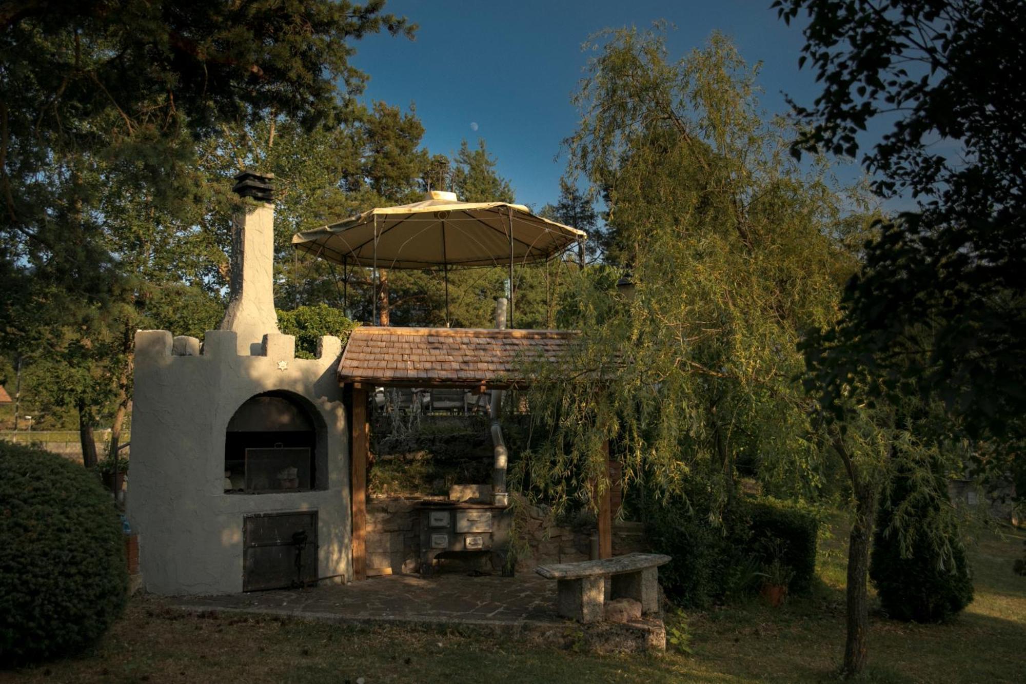 La Villa Del Barone Predaia 외부 사진